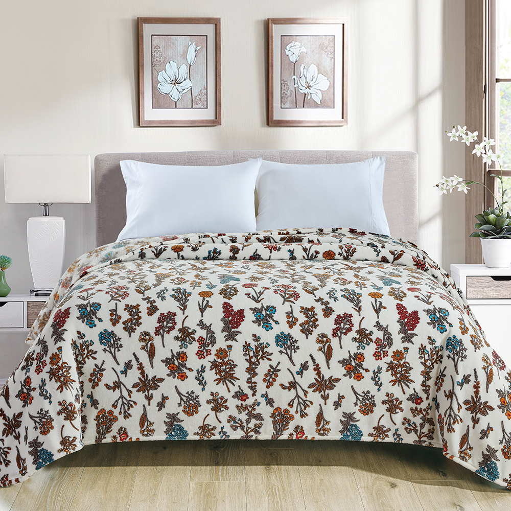 Curled floral print double bed flannel print blanket